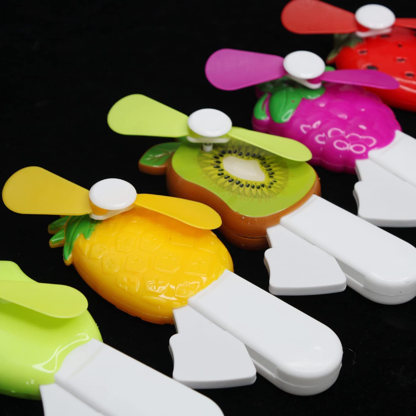Handheld Fruit-Shaped Mini Fan (Pack of 4)