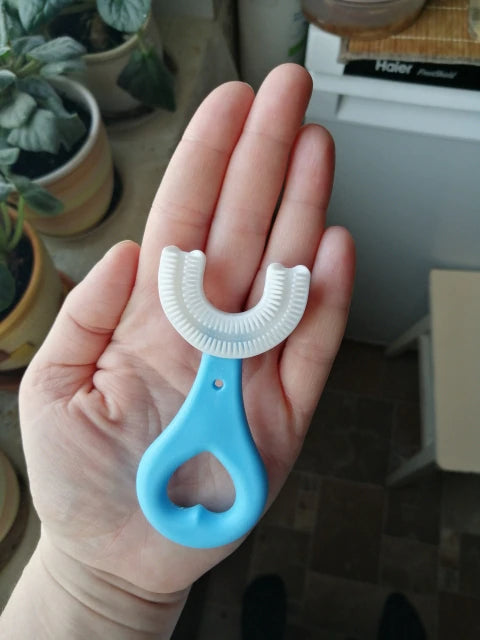 Pack of 2U Shaped Toothbrush for Children